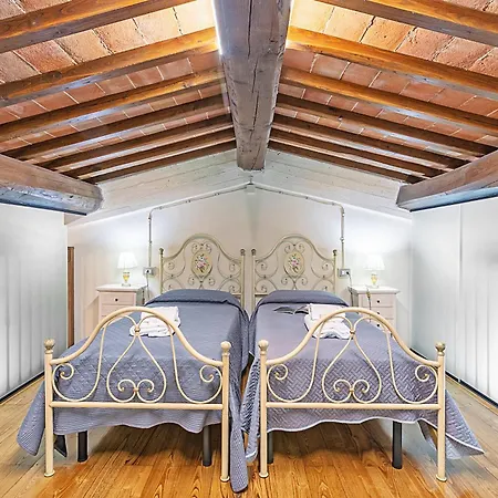 Amazing View On Hills With Shared Pool Apartment Lamporecchio